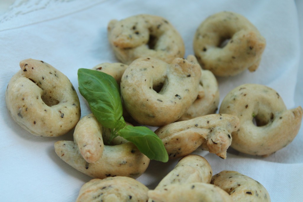 taralli basilika italienskt snacks tilltugg